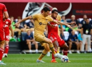 开云-莱万多夫斯基连续十场比赛得分超过问鼎冠军，澳大利亚队挑战极限！的简单介绍