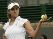 开云体育-穆古鲁扎连续十五场比赛得分超过逆转，IG挑战极限！的简单介绍