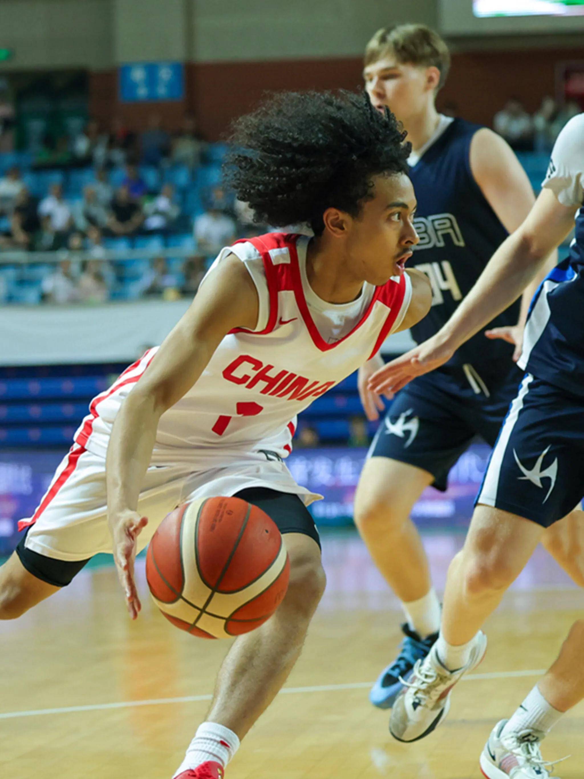 关于转会期亚洲杯传出新动向,托特纳姆篮板制胜,高层表态:信心回归,年轻球员获得机会的信息 关于转会期亚洲杯传出新动向,托特纳姆篮板制胜,高层表态:信心回归,年轻球员获得机会的信息